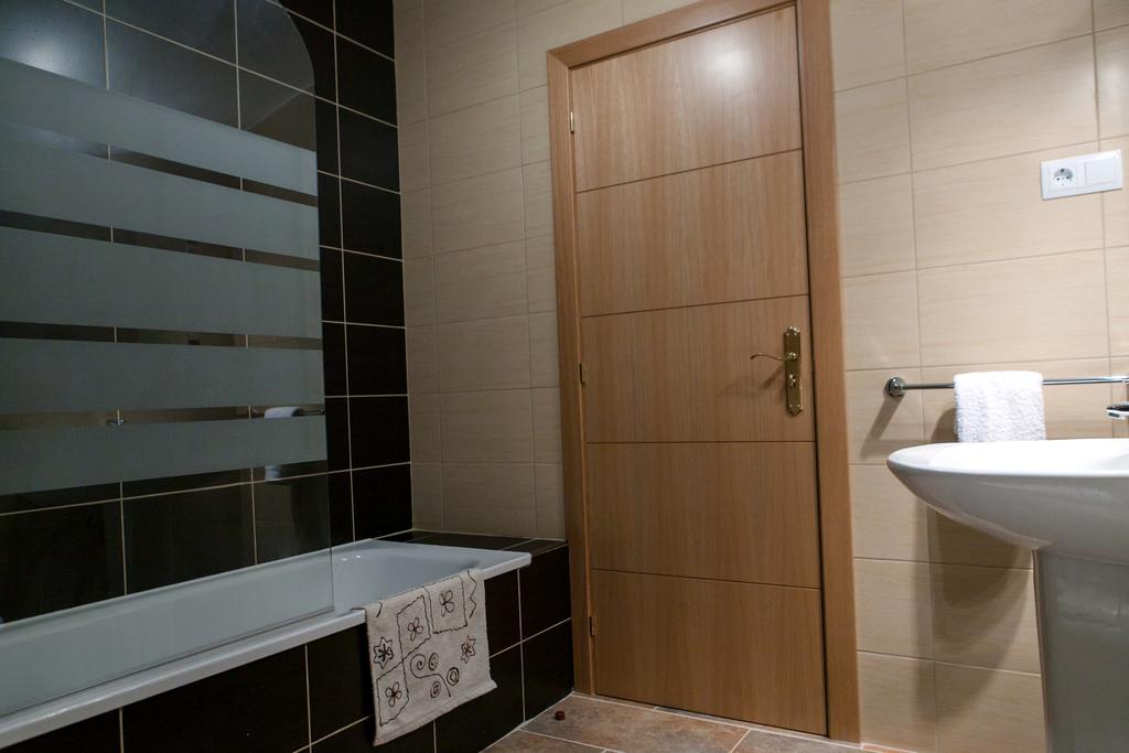 El Balcon De Roda Roda de Isábena Cameră foto